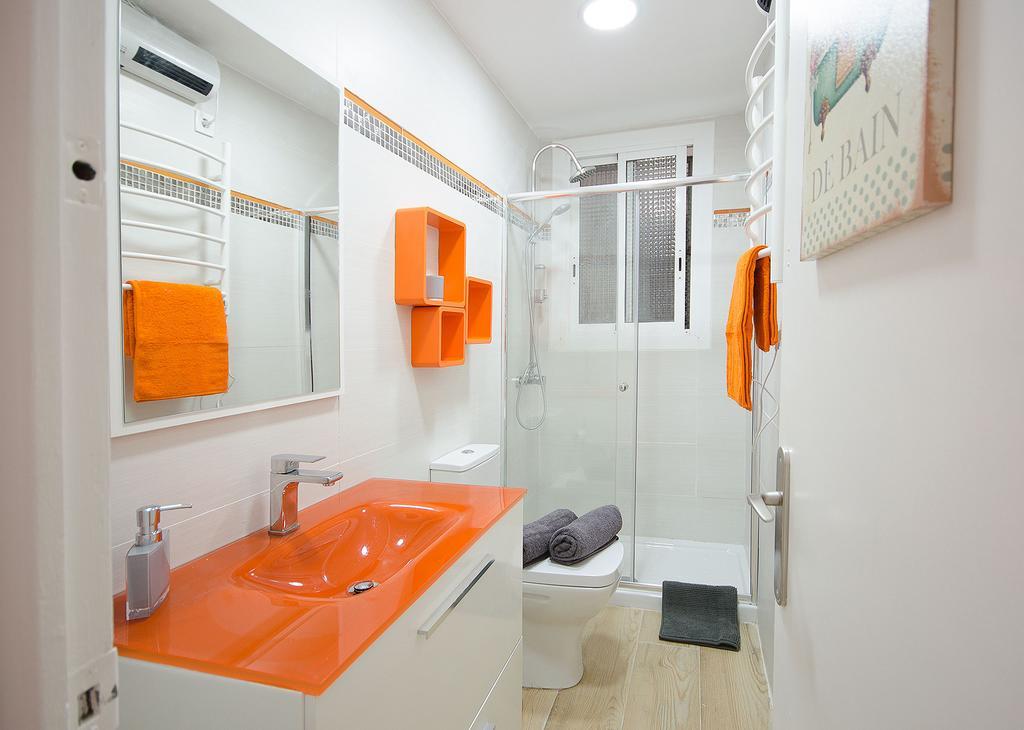 Oscar Apartments Estacion Sitges Esterno foto