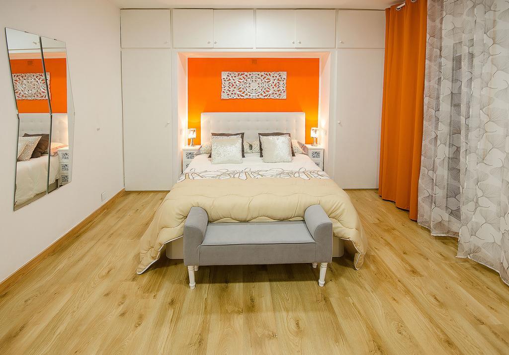Oscar Apartments Estacion Sitges Esterno foto